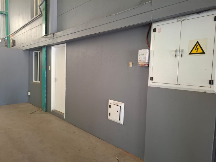 To Let Commercial Property for Rent in Oos Einde Free State